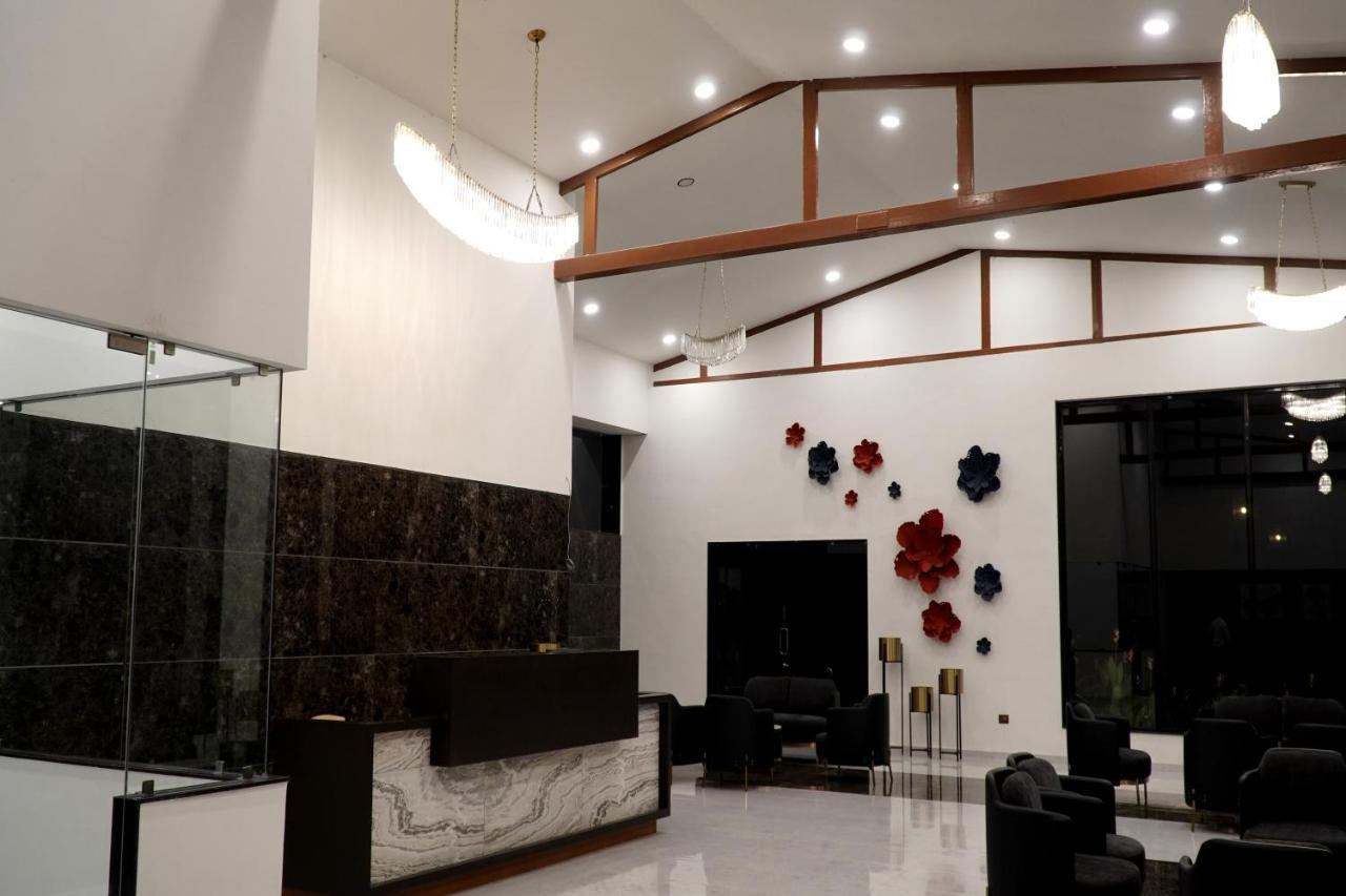 Valsad Shanti Resorts מראה חיצוני תמונה