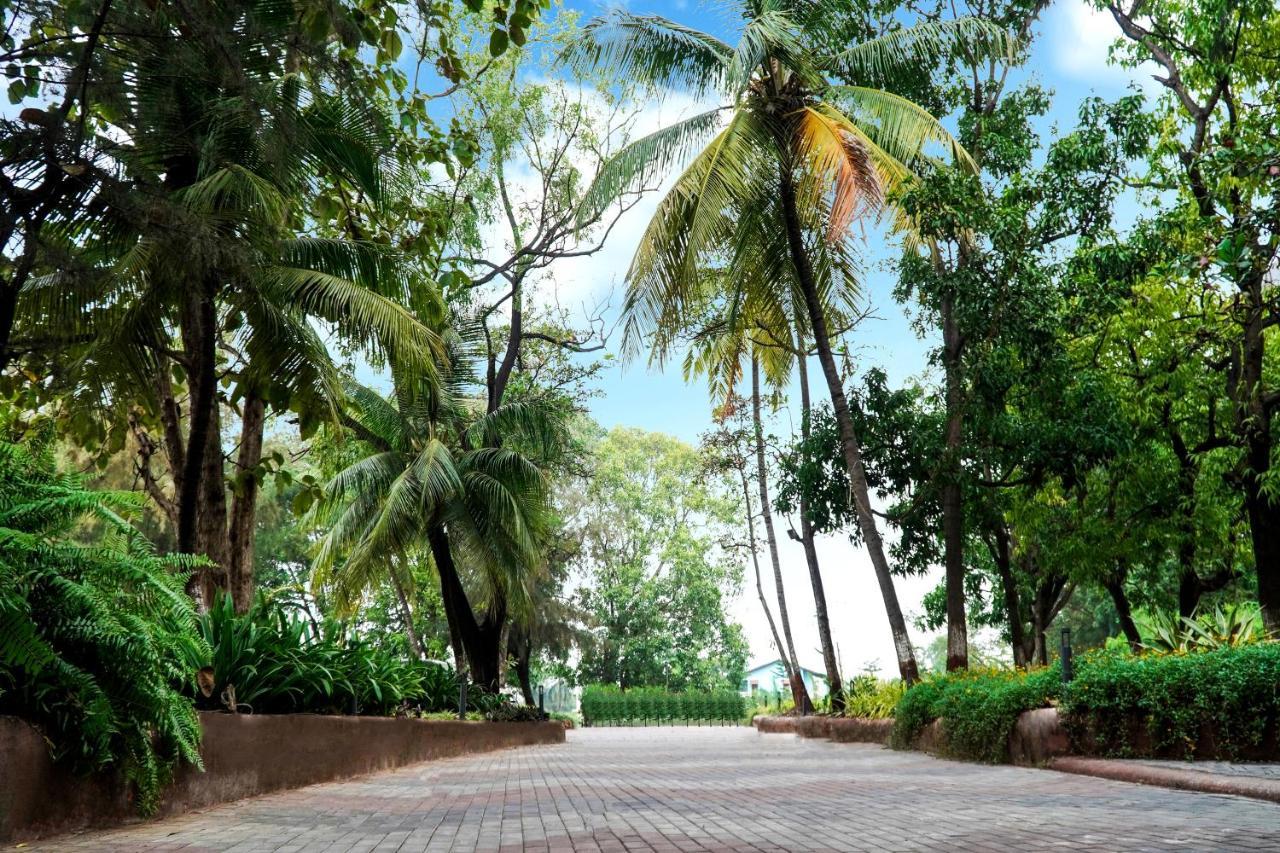 Valsad Shanti Resorts מראה חיצוני תמונה