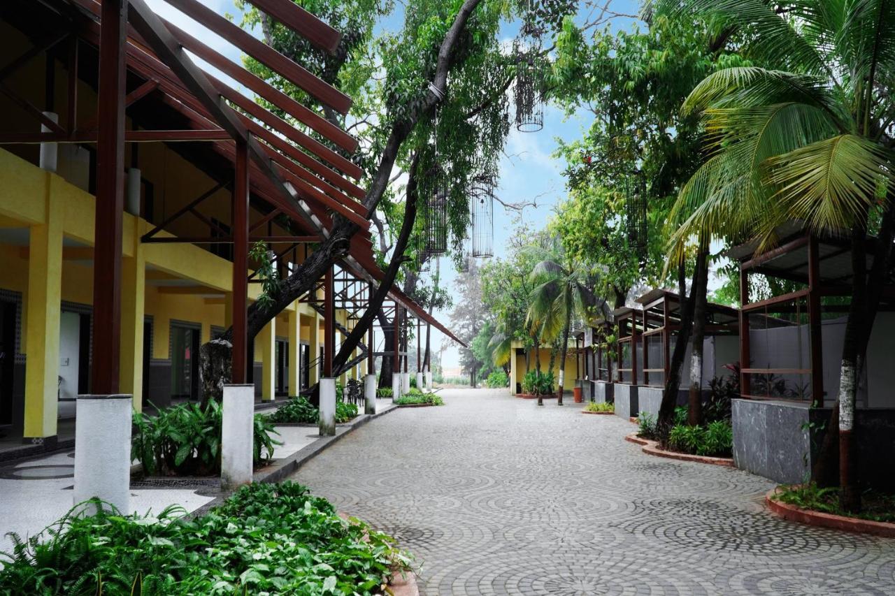 Valsad Shanti Resorts מראה חיצוני תמונה