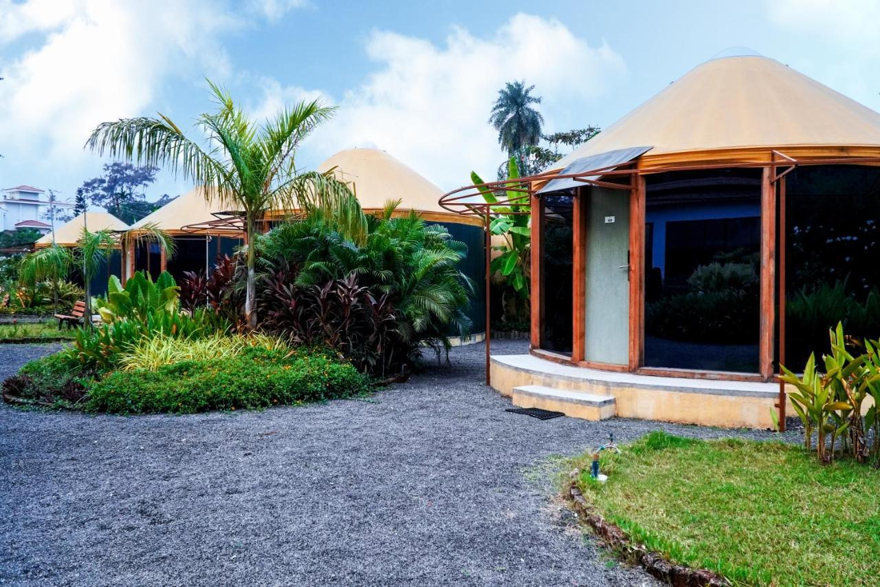 Valsad Shanti Resorts מראה חיצוני תמונה